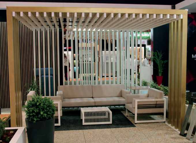 PERGOLA CREATE 350X251X307CM DOURADO

AL-PC